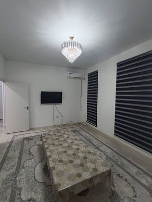 Arenda Kivartira 3 ta qiz olinadi
