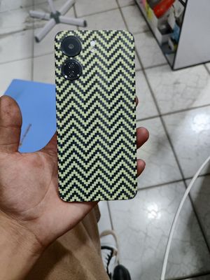 Redmi 13c 6/128talik aybi yo