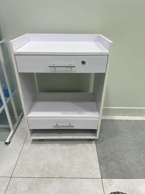 Тумба на колёсиках с ящиками (с замком), медицинская