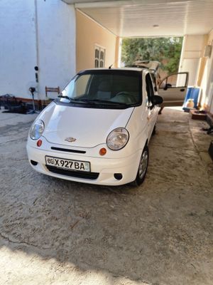 Mashina tez va arzon sotiladi