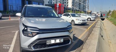 KIA Carens 2024.