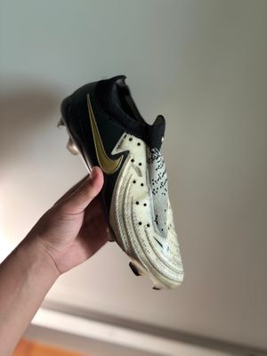 футбольные сороконожки Nike Phantom GX2