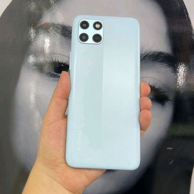 Infinix smart 6 HD