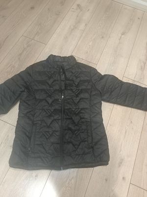 Продам куртку лёгкая