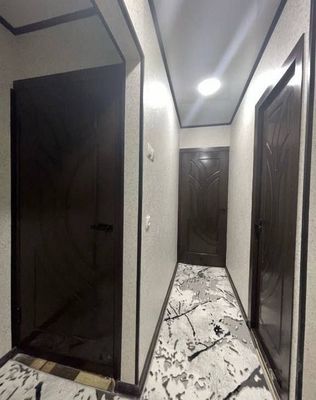 Сдаётся квартира 1 комната 1 микрайоне 1 этаж на октябре