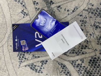 Vivo 21, 128 gb б/у экран алмашкан коган жойлари идеал