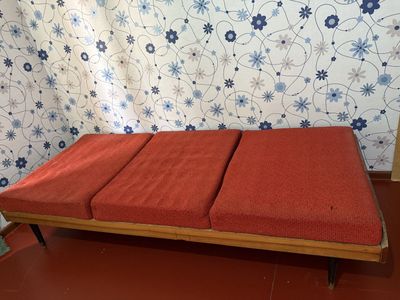 Продам кровать очень удобная