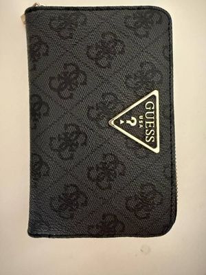 Клатч Guess Original – как новый