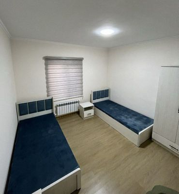 В Чиланзарском районе рядом с метро Мирзо Улугбека сдаётся квартира.