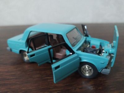 Продам модель автомобиля ваз 2107