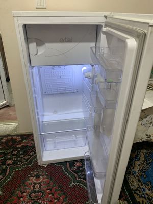 Artel xolodilnik sotiladi