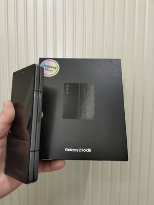 Samsung galaxy z fold 5