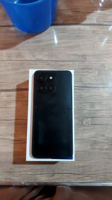 Honor x6a toza karobka dak bor ukamni aperatsiyasiga pul kere shunga