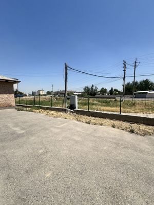 ПЕРВАЯ линия, Нурафшон ( Тойтепа) 1 ГА зем участок под бизнес новостр