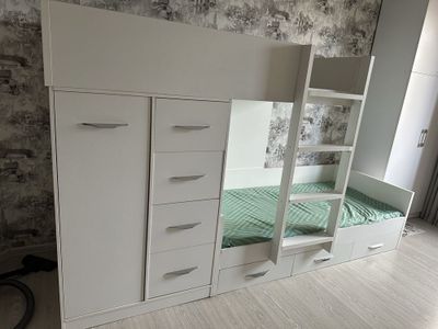 Ikki qavatli Двухъярусная кровать
