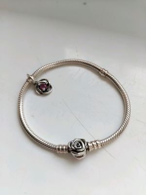 браслет Pandora