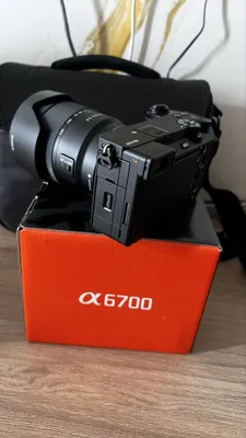 Sony A6700 kit 8-135