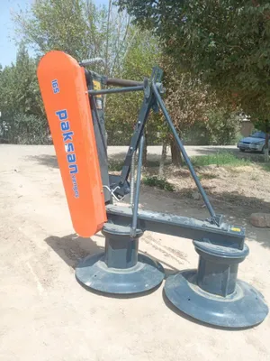 Traktor uchun ut uradigan kasilka