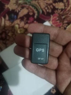 Gps. Sotiladi ishlashi zo'r.