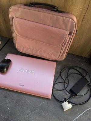 Продает ноутбук Sony VAIO E Series