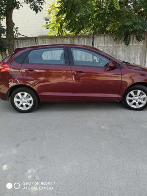 Продается автомобиль forza