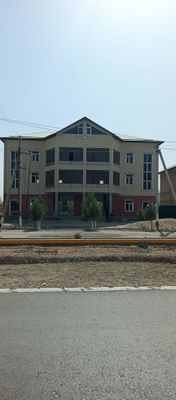 Бино ер участкаси билан бирга сотилади