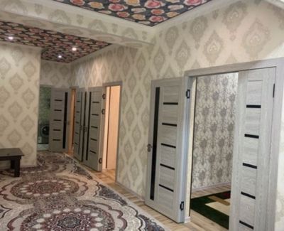 Evro remont uy jixozlari b-n ijaraga beriladi.Shaxar markazida (Ganga)