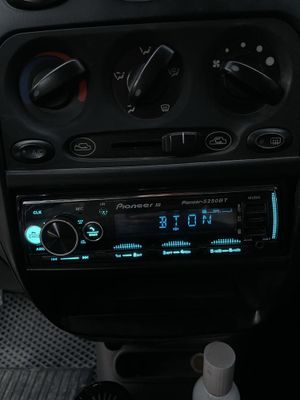 Pioneer 5250 bt yangiday turbdi salafanlari olinmagan
