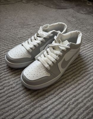 Красовки NIKE low