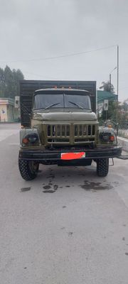 Zil 131 sotiladi