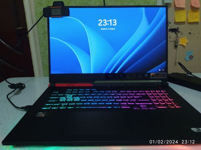 Asus ROG Strix G713