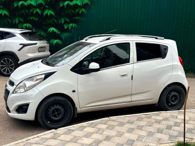 Chevrolet Spark 2012 yil