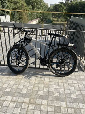 Velosiped sotiladi Altezza saka diskali 26 razmer nasos fanarlari bor