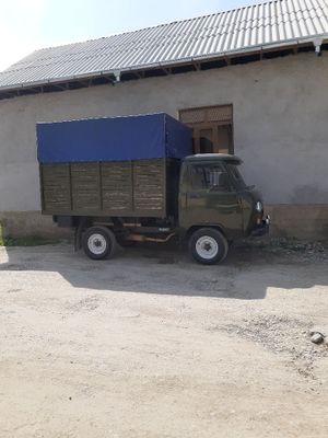 Uaz sotiladi sroshni