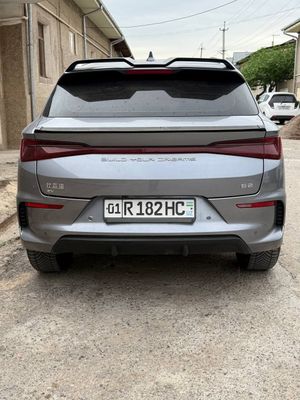 BYD E2 автомобиль