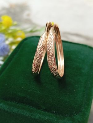Серьги ф форме кольца золотые 585 пробы