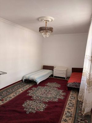 4xonali xovli ijaraga beriladi(studentlarga-ishlaydigan yigitlar)