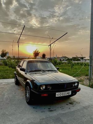 BMW e30 гоночный 1.6