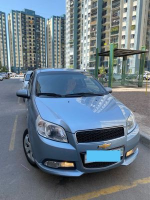 Sotiladi nexia 3 2019