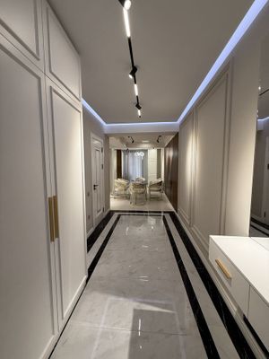 Сдается 3 х комнатная квартира на 3 этаже Крытый рынок 650 $