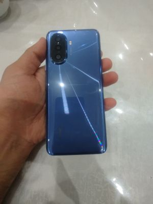Huawei nova y70 4/64 Crystal blue