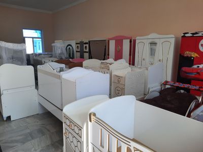 Har hil turdagi bolalar yotogi