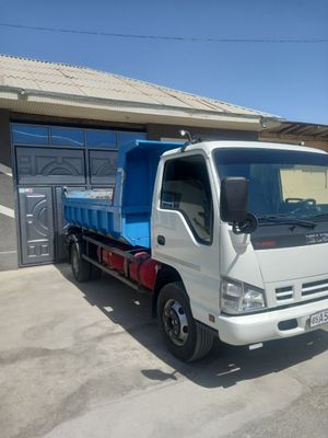 Isuzu srochna sotilasi