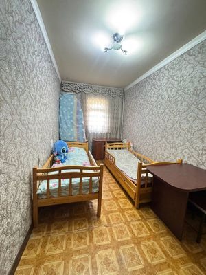 Yunusobod bodomzor metro yonida kvartira bor