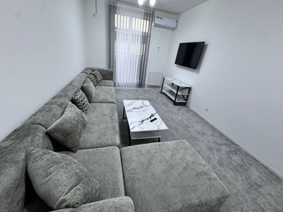 Сдам 2 ком.квартиру на Паркентском