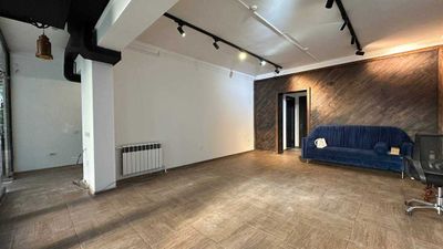 100 кв.м 20 у.е кв.м Офис Туризм Учебный Салон Х.Олимджана кафе Дархан