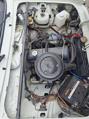 Vaz 21 06 sotladi 1.100$