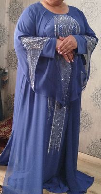 Yangi abaya sotiladi