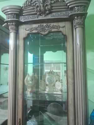 Mebel va uy jihozlari komot