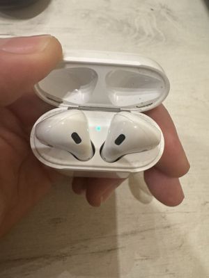 Airpods 1 продаю срочно